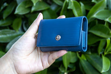 Load image into Gallery viewer, Essential Oil Pouch with Silver Brooch (Genuine Leather)