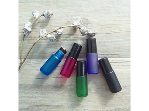 Frosted Glass Rollerball Bottle for Essential Oils (5ml)