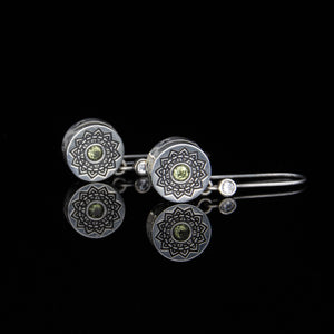 Diffuser Charm Earrings - Infinity of Flowers
